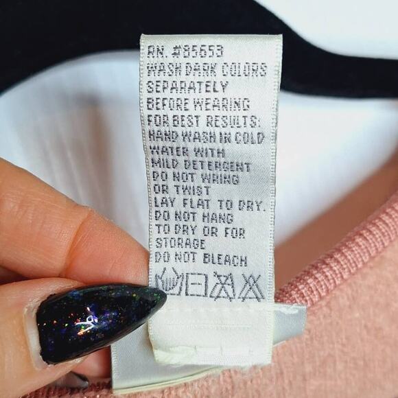 Vintage Koret Sweater Vest Medium Wool Blend Boxy Oversized Beaded Sequined Pink - Picture 4 of 8